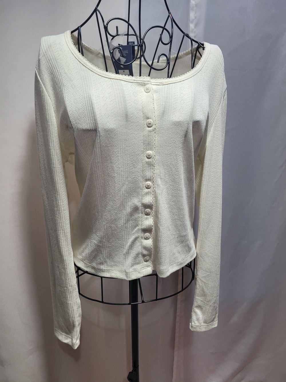Universal Thread Cream Ribbed Button-Front Long Sleeve Top